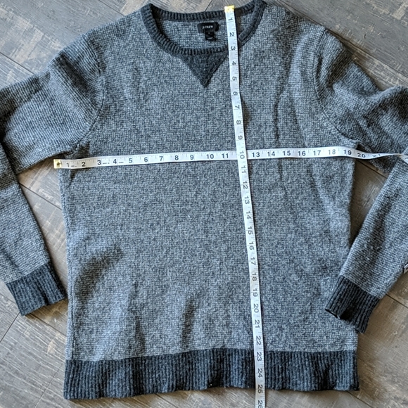 J. Crew Heathered Gray Thermal Wool Sweater G22 - Picture 4 of 7